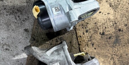 Заміна подушок двигуна Audi Q7 3.0 TFSI