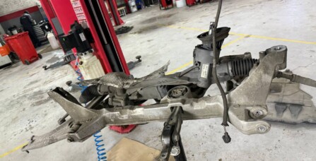 Ремонт рульової рейки та заміна передньої пружини Audi TT 2.0 TFSI