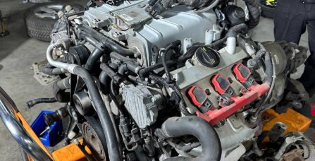 Заміна оливи в компресорі надуву Audi A8D4 3.0 TFSI