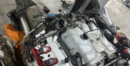Заміна двигуна на Б/у Audi A6C7 3.0 TFSI