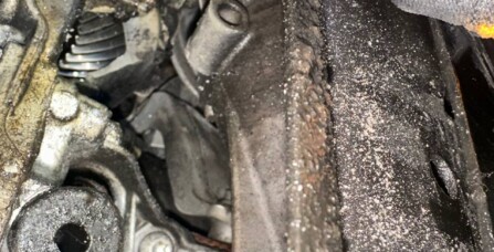 Заміна блока циліндрів в наслідок ДТП Audi SQ7 4.0 TFSI