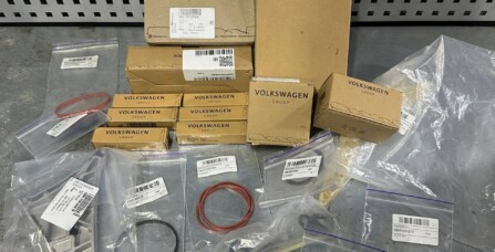 Заміна напіввіддону і заміна комлпекта ГРМ Audi Q7 3.0 TFSI