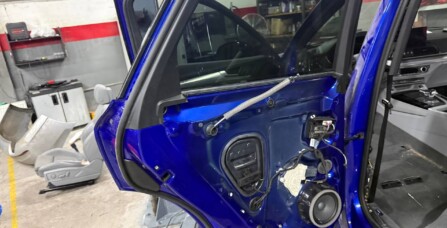 Шумоізоляція авто Audi Q5