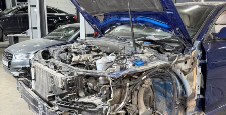 Заміна комплекту ГРМ та переущільнення бугельної кришки Audi A5 2.0 TFSI