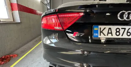 Эндоскопия двигателя Audi S7 4.0 TFSI